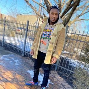 Meet your Posher, Gregory